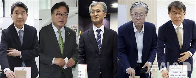 [서울=뉴시스] 고승민 추상철 고범준 김선웅 기자 = 국가 5부요인이 각 투표소에서 제21대 대통령 선거에 소중한 한표를 행사하고 있다. 왼쪽부터 이주호 대통령 권한대행 부총리 겸 교육부 장관, 우원식 국회의장, 조희대 대법원장, 김형두 헌법재판소장 권한대행, 노태악 선거관리위원장. 2025.06.03. jhope@newsis.com