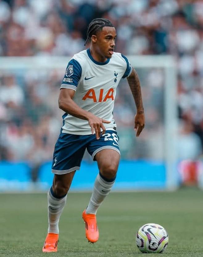 지난해 8월 토트넘으로 이적한 윌슨 오도베르는 2024~2025시즌 모든 대회를 통틀어 22경기 4골에 그쳤다. 사진출처｜토트넘 페이스북