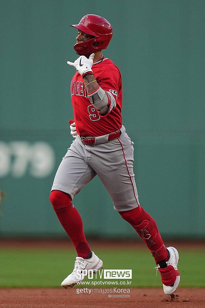 ▲ 잭 네토는 3일(한국시간) 보스턴 레드삭스와 경기에서 리드오프 홈런을 터뜨렸다.