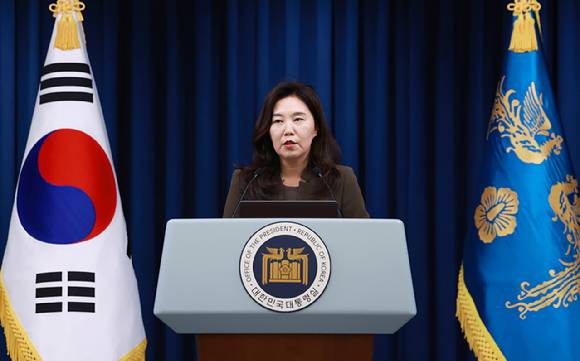 강유정 대통령실 대변인이 4일 서울 용산 대통령실 청사에서 현안 브리핑을 하고 있다. 2025.6.4 [사진=연합뉴스]