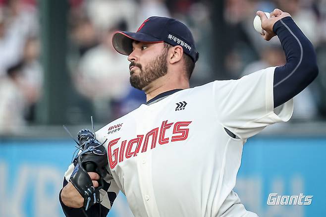 롯데 알렉 감보아. 롯데 자이언츠 제공