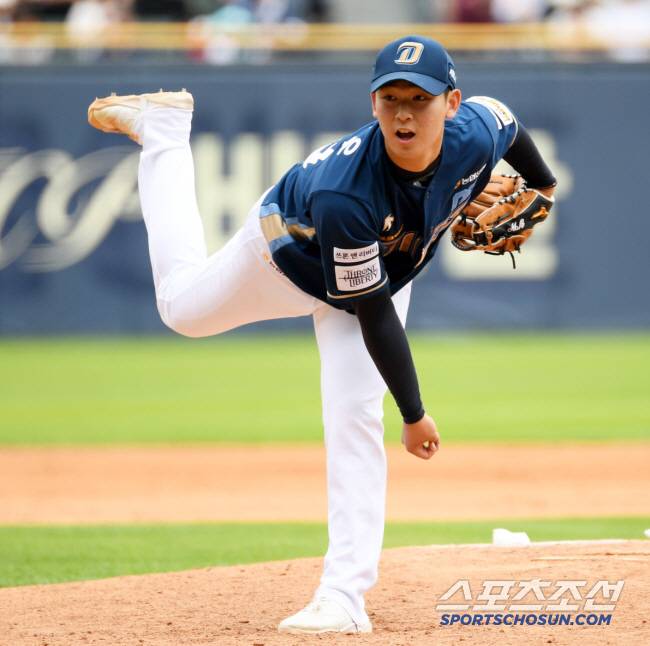 25일 잠실구장에서 열린 LG 트윈스와 NC 다이노스의 경기. NC 신영우가 역투하고 있다. 잠실=박재만 기자 pjm@sportschosun.com/2024.05.25/