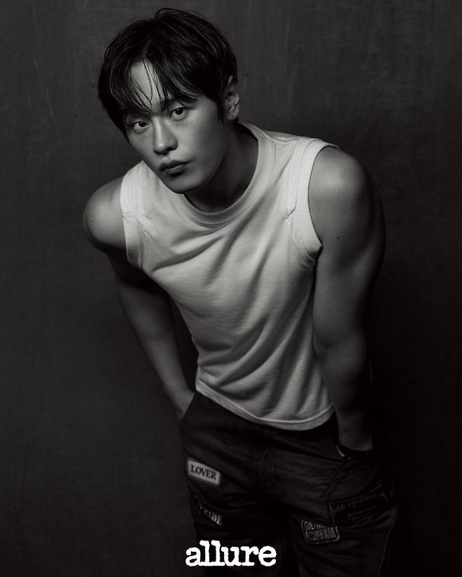 이정하, 김도완 화보컷 (제공: 얼루어 코리아)