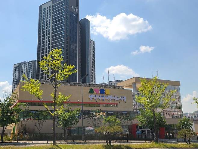 '생각자람어린이도서관' 전경. *재판매 및 DB 금지