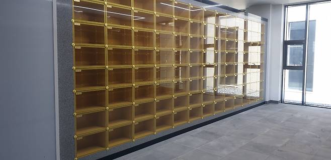 텅빈 제주호국원 충혼당(납골당). 매장 문화를 선호하는 제주 특성 떄문으로 풀이된다.