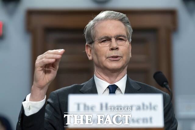 미국 도널드 트럼프 행정부가 우리나라를 다시 환율관찰 대상국으로 지정했다. 스콧 베선트 미국 재무부 장관. /AP·뉴시스