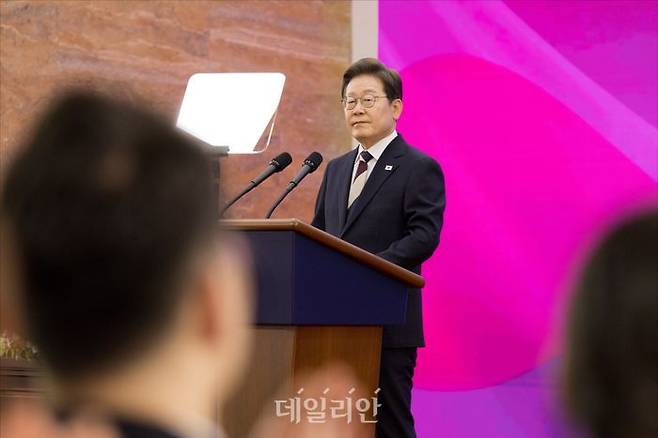 지난 4일 오전 국회의사당 로텐더홀에서 열린 21대 이재명 대통령 취임선서에서 이재명 대표가 취임연설을 하고 있다. ⓒ국회사진기자단