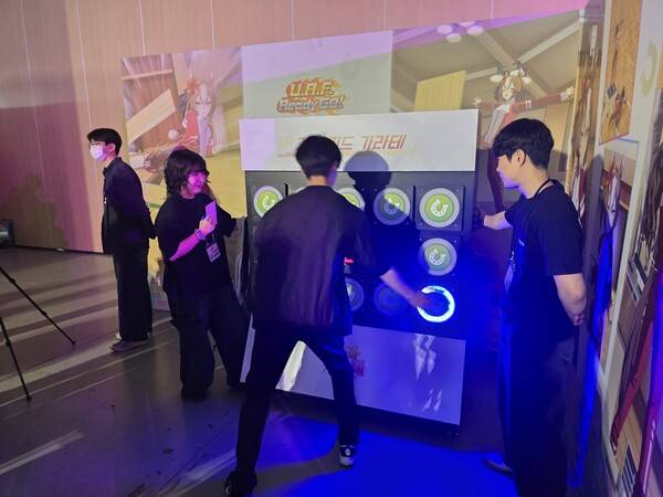 - 트레이너들의 스탯을 테스트하는 액티비티 존