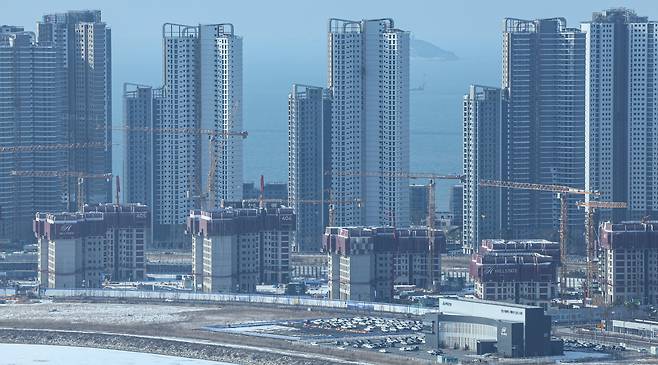 경기도 신축아파트 공사현장의 모습. /뉴스1