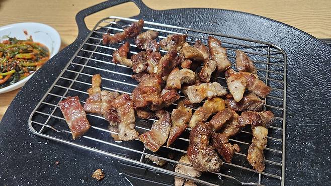 20250606_212643.jpg 저녁 아들 개인 훈련 후 돼지목살