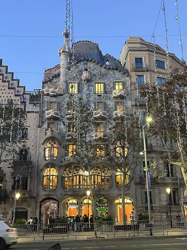 KakaoTalk_20250607_133013652_02.jpg 24년 12월 스페인 여행 - 바르셀로나(스압, 소리주의)