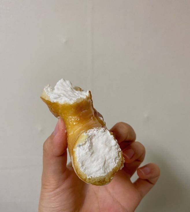 Internet_20250607_164603_7.jpeg 크리스피도넛 오리지널 우유크림필드 .jpg