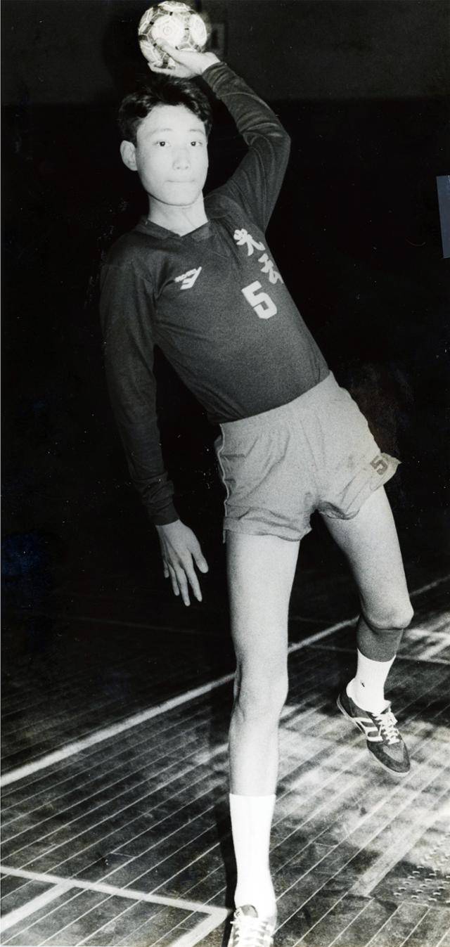 광운중 3학년에 재학 중이던 윤경신 감독. 한국일보 자료사진