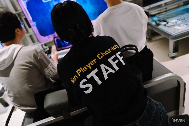 ▲ 같이 게임 할 사람이 필요하다면, NPC를 불러주시길