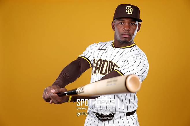 ▲ 4월까지만 해도 페이스가 좋았던 페라자는 5월 들어 타격 성적이 뚝 떨어지며 고전하고 있다