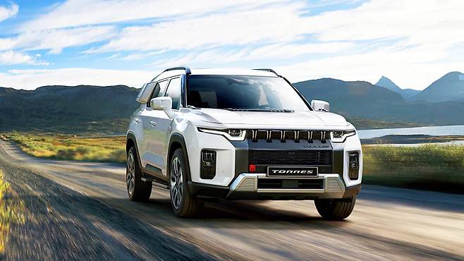 KGM 토레스 하이브리드