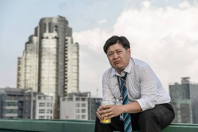 살면서 필요한 적정 친구 수는 몇 명일까? 학창 시절 친구가 얼마 없다면 이미 ‘절친’을 만들 기회는 사라진 걸까? 친구 관계 고민을 실험을 통해 살펴본 각종 연구를 따라가 보자. 게티이미지