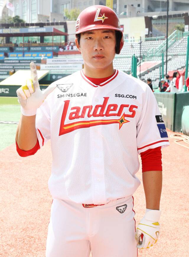 SSG 랜더스 석정우./SSG 랜더스