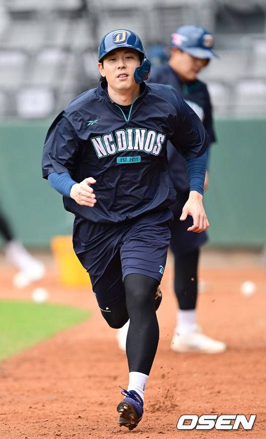 [OSEN=최규한 기자] NC에서 SSG로 트레이드된 김성욱.  2025.02.24 / dreamer@osen.co.kr
