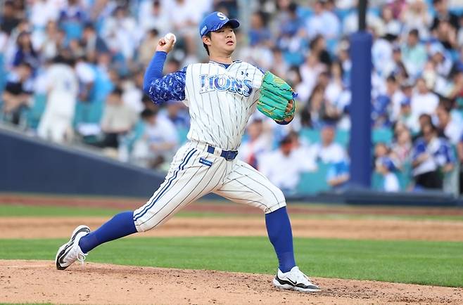 지난 7일 대구 삼성라이온즈파크에서 '2025 신한 SOL 뱅크 KBO리그' 삼성 라이온즈와 NC 다이노스 경기에서 황동재가 마운드에 올랐다. <삼성 라이온즈 제공>