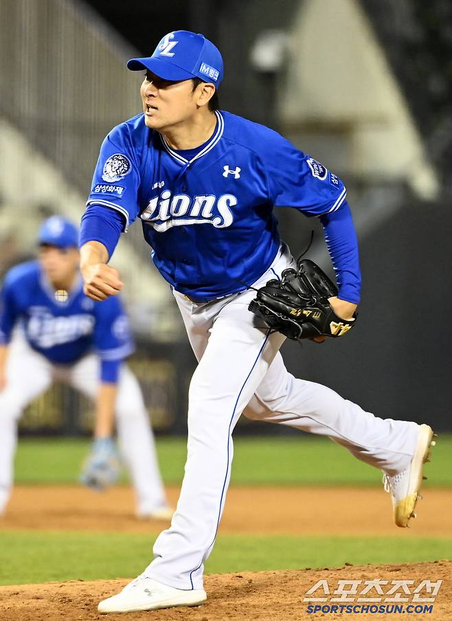 17일 잠실야구장에서 열린 LG와 삼성의 경기, 삼성 임창민이 역투하고 있다. 잠실=허상욱 기자wook@sportschosun.com/2025.04.17/