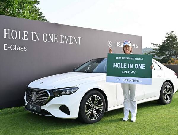 2025년 한국여자프로골프(KLPGA) 투어 셀트리온 퀸즈 마스터즈 최종라운드에서 홀인원을 기록한 최민경 프로. 사진제공=KLPGA