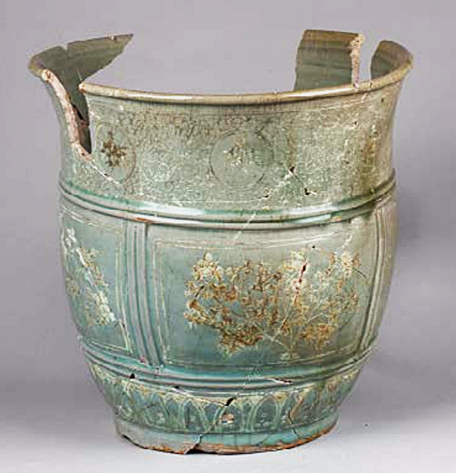 관청리에서 출토된 상감청자 분. 한국문화유산연구원 제공