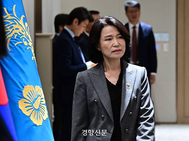 5일 서울 용산 대통령실청사에서 열린 이재명 정부 첫 국무회의에 이진숙 방송통신위원회 위원장이 참석하고 있다. 김창길 기자