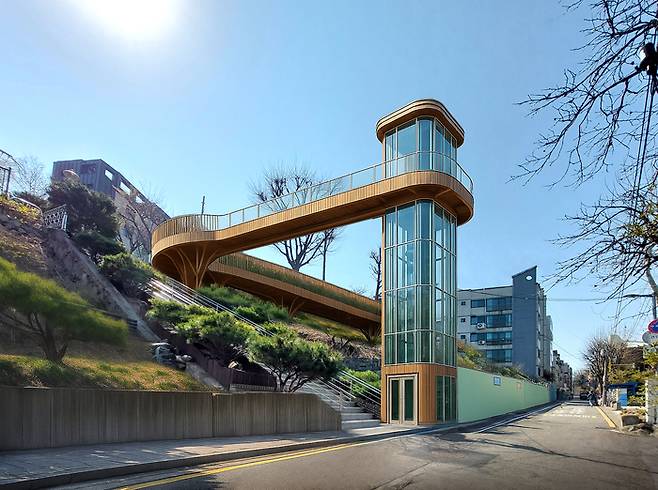 관악구 봉천동 고지대 엘리베이터 설치 사진 예시 <자료출처=서울시>