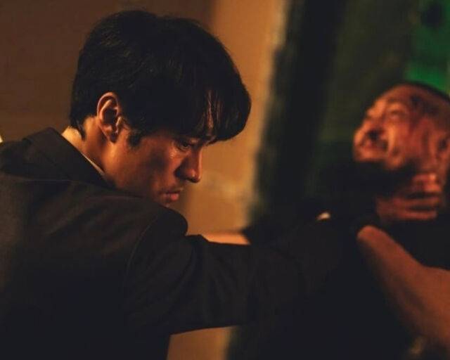 소지섭이 '광장'에서 시원한 액션 연기를 펼쳤다. / 넷플릭스 '광장' 캡처