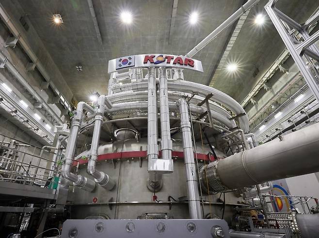 한국핵융합연구장치 ‘KSTAR’.[한국핵융합에너지연구원 제공]