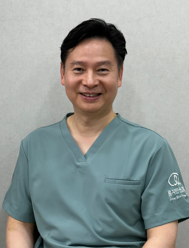 급성 허혈성 뇌졸중 환자의 관류저하 상태를 개선하기 위한 새로운 치료 방법이 개발됐다. 연구를 주도한 홍지만신경과 홍지만 대표원장은  “상대적으로 간단한 시술과 약물 병합을 통해 시술 난이도와 부담을 낮추면서도 높은 재관류 성공을 달성할 수 있었다”고 전했다.