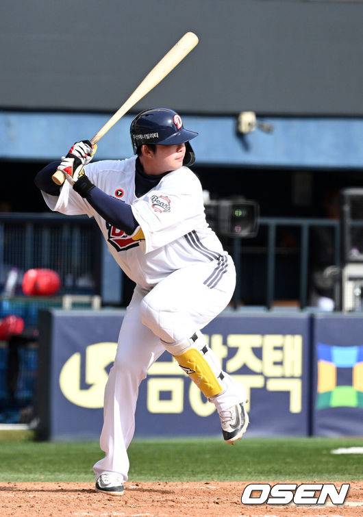두산 베어스 김민혁. /OSEN DB