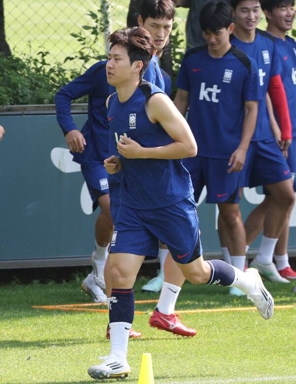 ▲ 축구대표팀 주장 손흥민과 이강인, 배준호 등이 훈련에 열중하고 있다. ⓒ연합뉴스