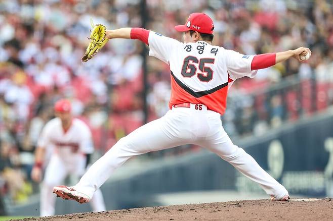 ▲ 1군 데뷔 후 인상적인 활약을 하며 향후 활용폭이 넓어질 것으로 기대를 모으는 성영탁 ⓒKIA타이거즈