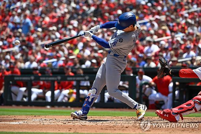 김혜성의 3루타 타격 [게티이미지/AFP=연합뉴스]
