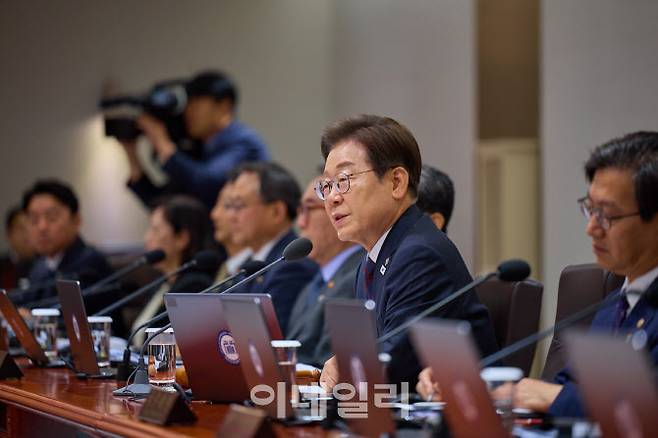 이재명 대통령이 10일 서울 용산 대통령실에서 열린 국무회의를 주재하고 있다.(사진=뉴시스)