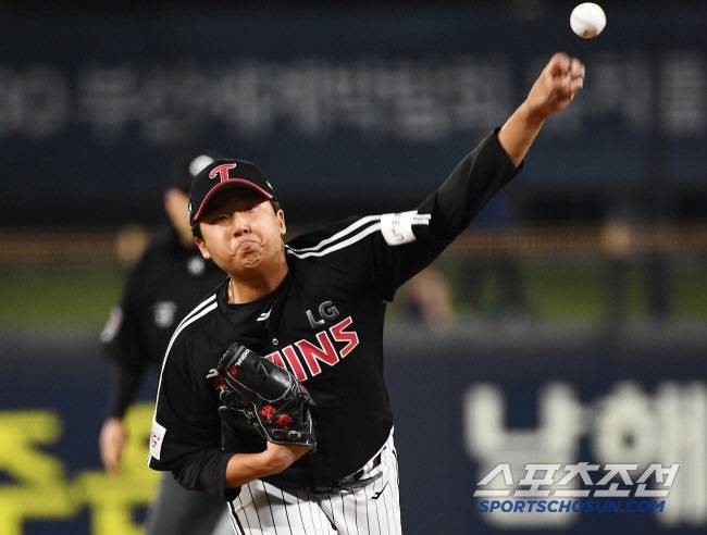 2022 KBO리그 KIA 타이거즈와 LG 트윈스의 경기가 6일 광주기아챔피언스필드에서 열렸다. LG 송승기. 광주=박재만 기자 pjm@sportschosun.com/2022.10.06/
