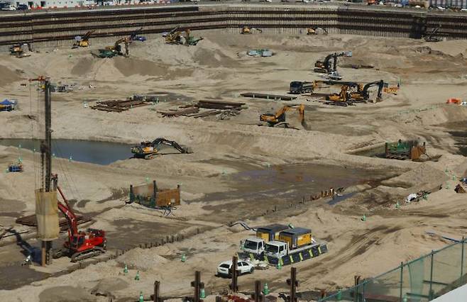 국토교통부는 건설현장에 설치해 레미콘을 생산하는 현장배치플랜트의 설치 조건을 완화하기 위해 마련한 '건설공사 품질관리 업무지침' 개정안을 12일부터 시행한다고 밝혔다.ⓒ뉴시스