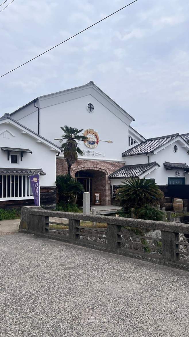 0ee58377c1f160f6239b83e44e9c70187d4ab35e49b54be76c0e40d1322bc24d4e40ccbc321e7e3beca6f8e08cbe47d8d7122562