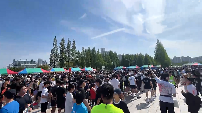 지난 7일 열린 ‘제1회 전주마라톤대회’  출발 전 모습 (화면 제공 : 시청자)