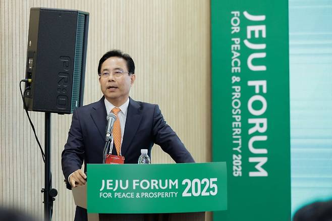 ‘한국 경제의 분기점 : 지금 우리는 어디에 서 있는가’를 주제로 5월 30일 제주국제컨벤션센터에서 열린 ‘2025 제주 애널리스트 포럼’. 사진=제주포럼