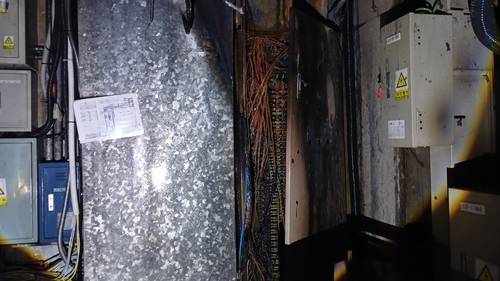 불이 난 인천의 한 백화점 배전실. 연합뉴스 제공