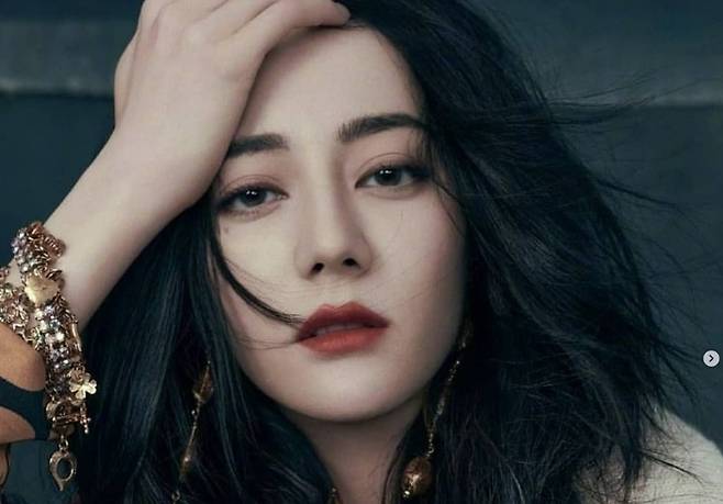 중국 최고 미녀로 꼽히는 다리바 딜무라트. [사진출처 = 인스타그램]