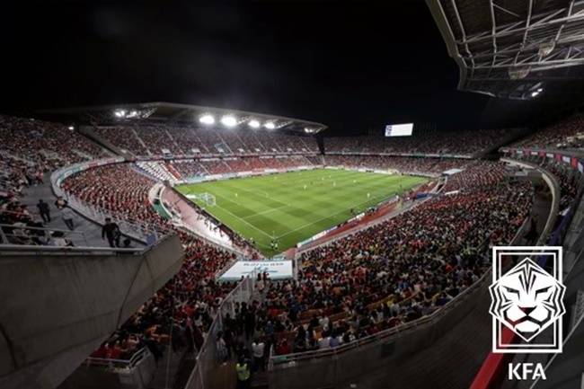 홍명보호의 첫 홈경기 매진은 3월 25일 열린 요르단전이다. 사진=대한축구협회