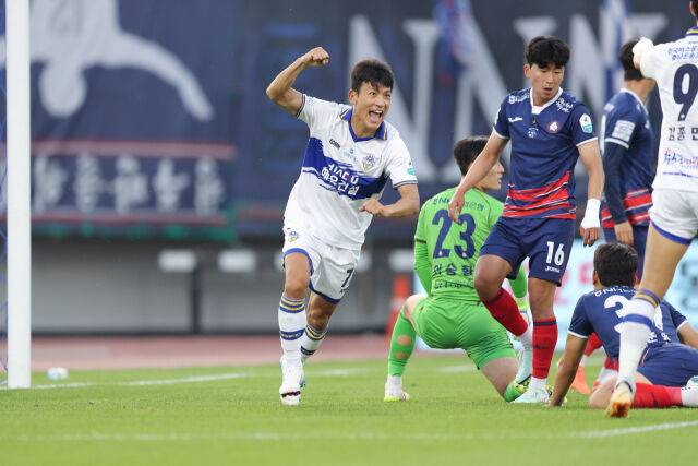 충남 아산 한교원./프로축구연맹
