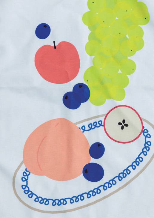 영천의 특산물인 포도·복숭아·사과 등을 소재로 만든 패브릭 포스터.