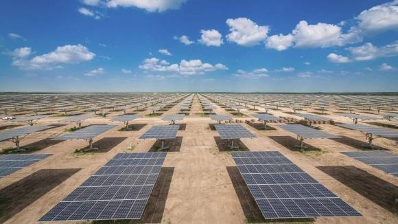 OCI홀딩스의 미국 자회사 OCI에너지가 미국 텍사스주에서 운영 중인 태양광 프로젝트 전경. OCI홀딩스 제공