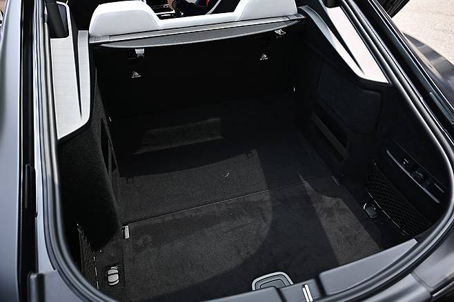 메르세데스-AMG GT 55 4MATIC+. 사진: 김학수 기자