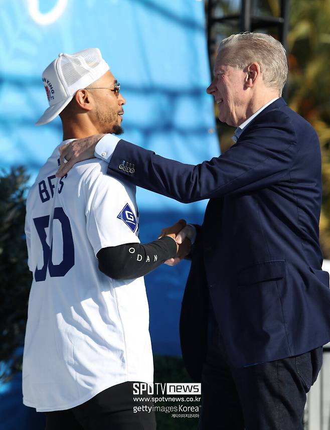 ▲ LA 다저스 무키 베츠와 오렐 허샤이저